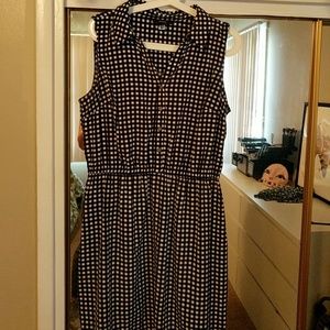 Alfani black & white checked collared dress